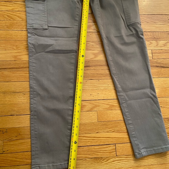 Le Chateau jeans cargo - Picture 3 of 5